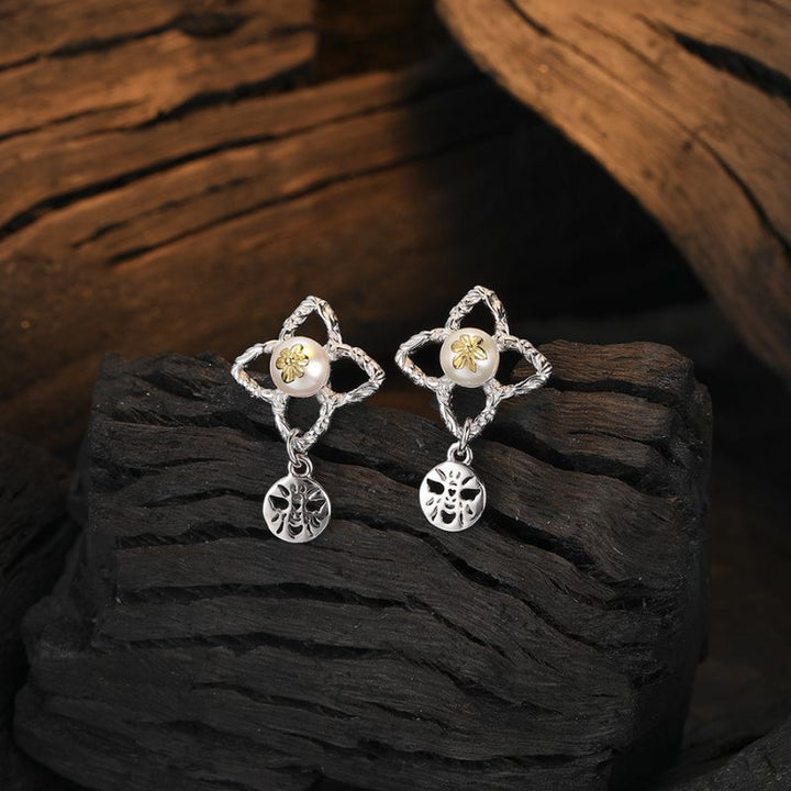 Bee Flower Pearl Earrings