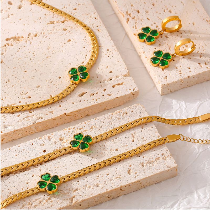 Lucky Green Clover Leaf Jewelry Set