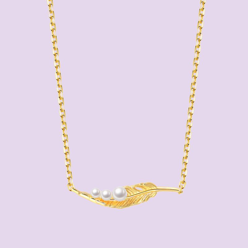 Pearl Feather Necklace