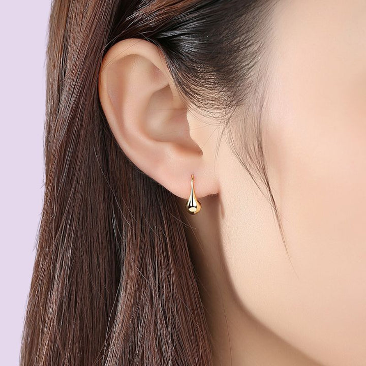 gold water drop earrings